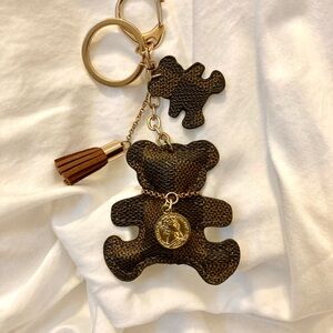 Two luxury Keychains Bear & key holder